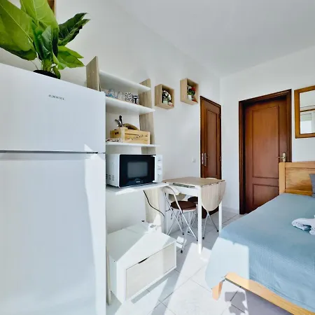 Room-4-you A 5minutos A Pe Da Lagos