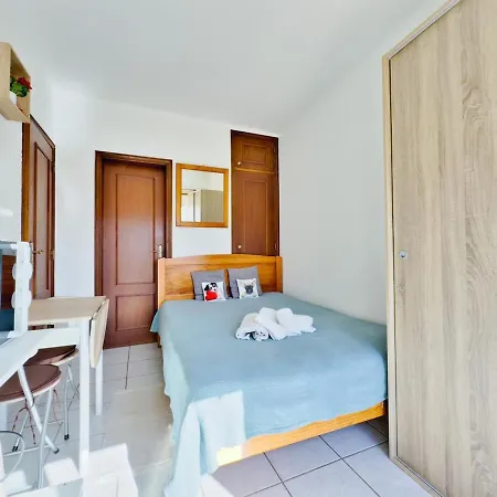 Room-4-you A 5minutos A Pe Da Apartment Lagos